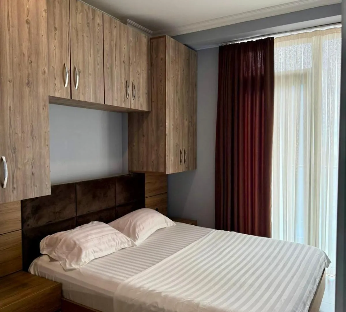 Metrocity Residence D 바투미
